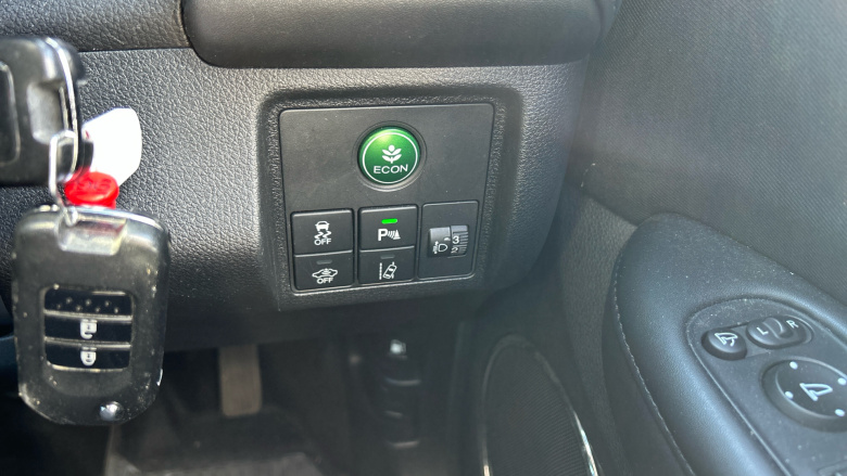 Honda HR-V 1.5 i-VTEC SE Navi CVT 5dr Petrol Hatchback